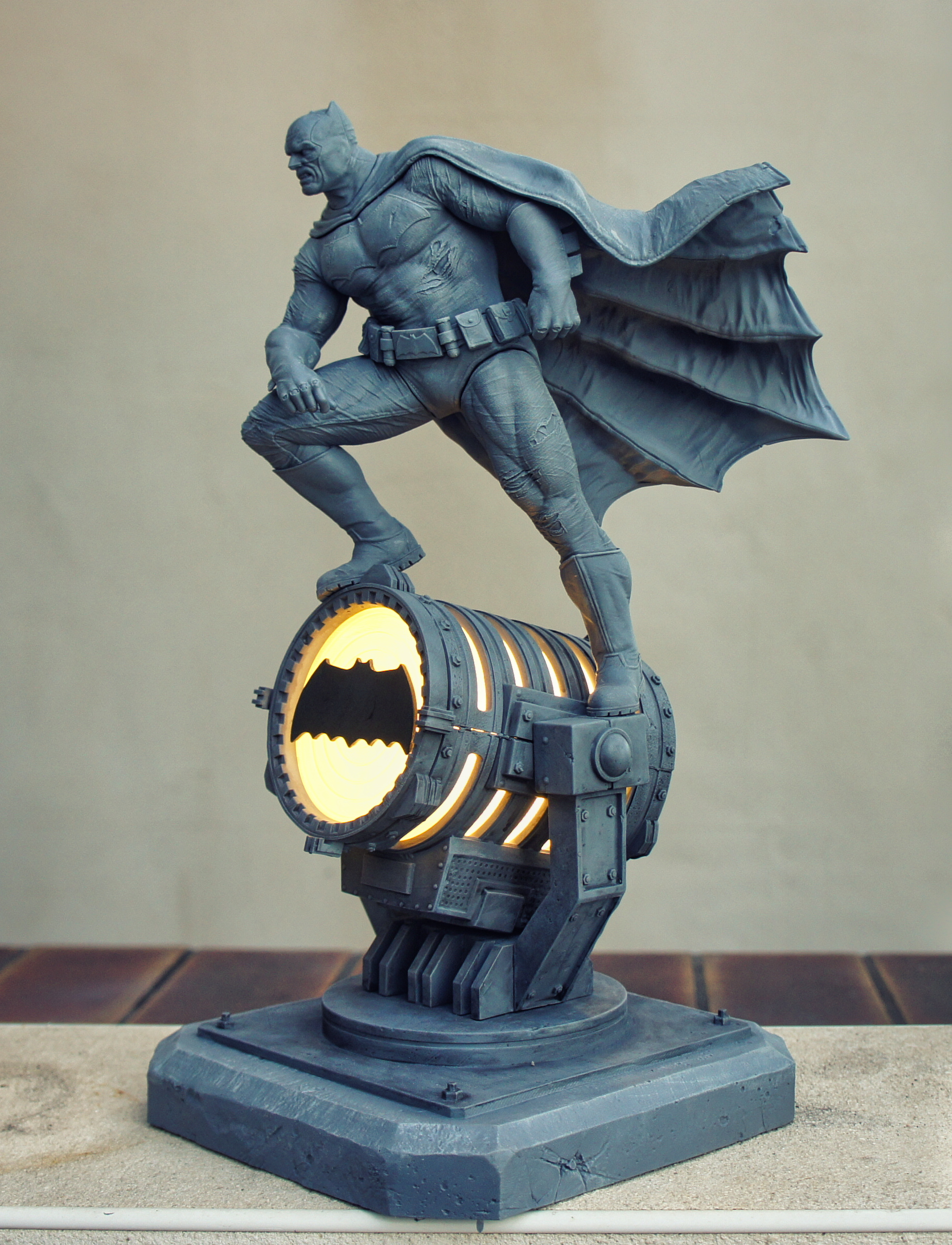 Batman on the Bat Signal Collectible 3D printable model