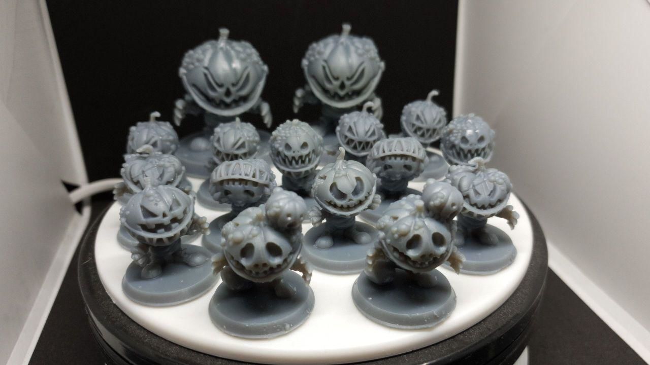 Halloween hellraisers 