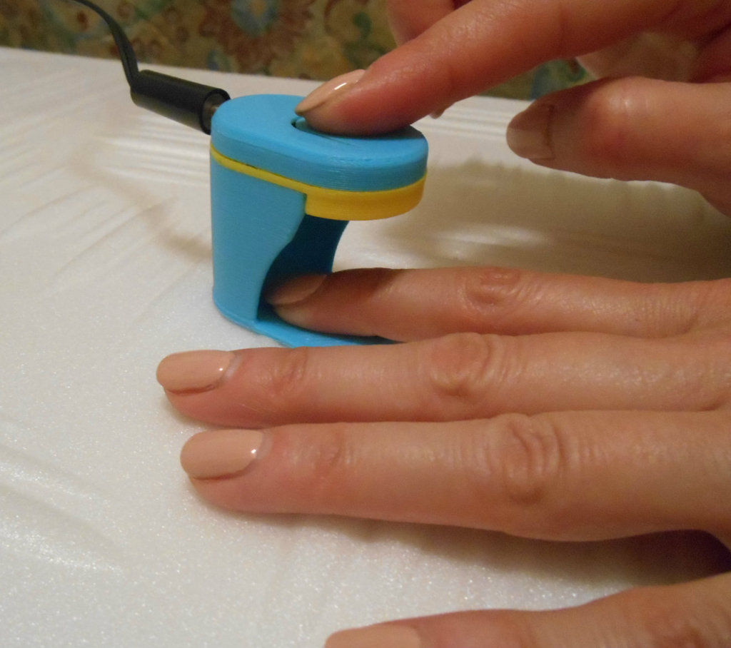 Tiny manicure LED lamp